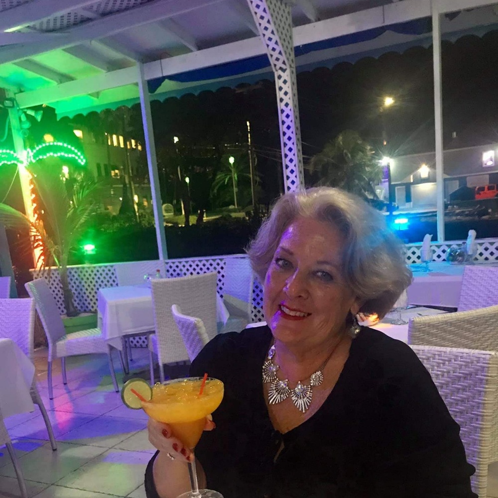 Meet your Posher, Teri